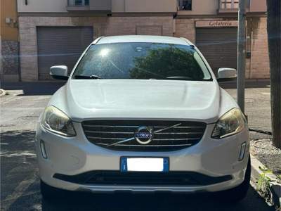 Volvo XC60 D4 Volvo Ocean Race Bianco usata Imola