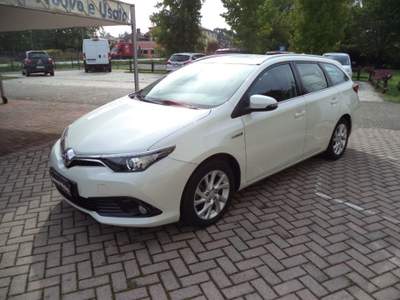Toyota Auris 1.8 Hybrid Business Bianco usata Preganziol