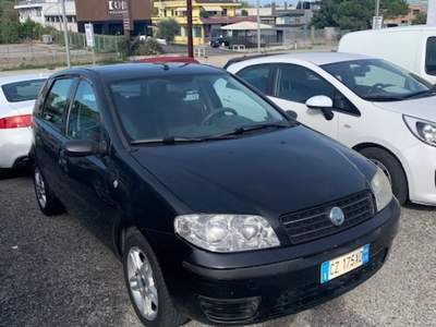 Fiat Punto 1.3 Multijet 16V 5 porte Dynamic Nero usata Coriano