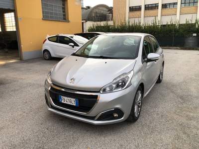Peugeot 208 BlueHDi 75 S&S 5 porte Active Grigio usata San Lazzaro di Savena