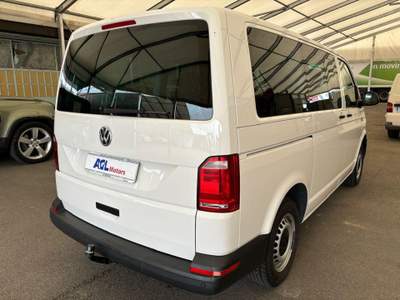 Volkswagen Caravelle 2.0 TDI 102CV PC Trendline AUTOCARRO Bianco usata San Giovanni Lupatoto