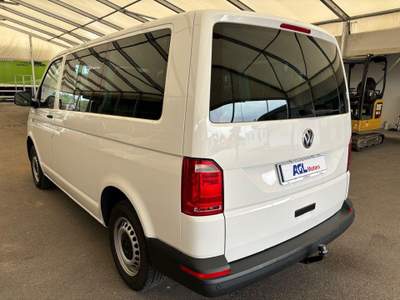 Volkswagen Caravelle 2.0 TDI 102CV PC Trendline AUTOCARRO Bianco usata San Giovanni Lupatoto