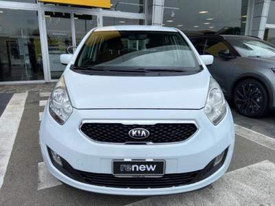 Kia Venga 1.4 CRDi 90CV Active Bianco usata San Martino Siccomario