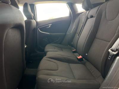 Volvo V40 V40 D2 Business Grigio usata San Michele salentino