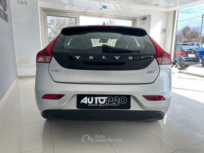 Volvo V40 V40 D2 Business Grigio usata San Michele salentino