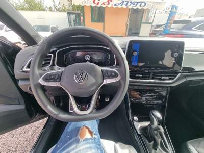 Volkswagen T-Roc Volkswagen T-Roc 2.0 TDI SCR 150 CV DSG R-Line Plu-KM0 Nero usata San Giuseppe Vesuviano
