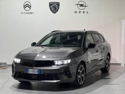Opel Astra Sports Tourer 1.5 GS s&s 130cv at8 Blu/Azzurro usata Novi Ligure