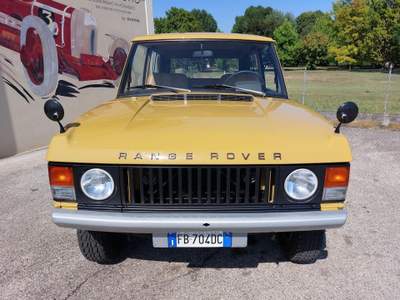 Land Rover Range Rover Tre Porte Classic cc 3500 Suffisso A Giallo usata RONCADE