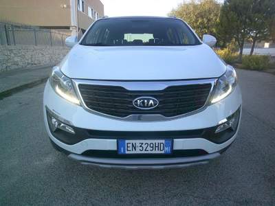 Kia Sportage 1.7 CRDI 2WD Active Full Op. Bianco usata Montemesola