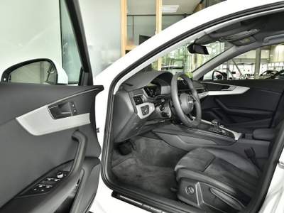 Audi A4 40 TDI 204 CV S tronic Bianco usata Castelnuovo Rangone