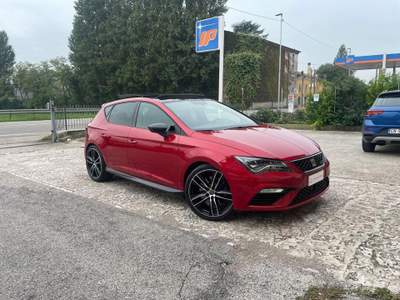 Seat Leon 2.0 TSI DSG 5p. Cupra Rosso usata Marmirolo