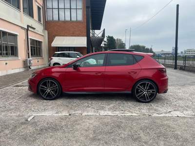 Seat Leon 2.0 TSI DSG 5p. Cupra Rosso usata Marmirolo
