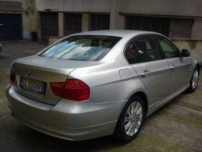 BMW Serie 3 318d d 2.0 143CV cat Eletta Argento usata Roma