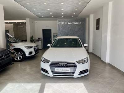 Audi A4 Avant Manuale Sport di Unico Proprietario Bianco usata Troia