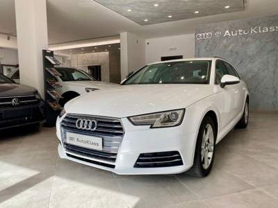 Audi A4 Avant Manuale Sport di Unico Proprietario Bianco usata Troia