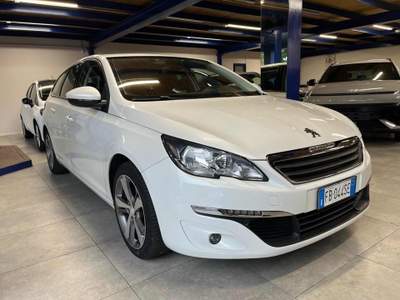 Peugeot 308 BlueHDi 120 S&S SW Business Bianco usata Isso