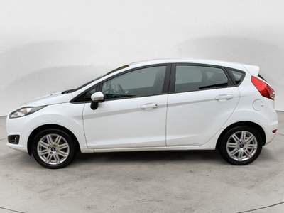 Ford Fiesta 1.2 60CV 5 porte Titanium NEOPATENTATO Bianco usata Trissino