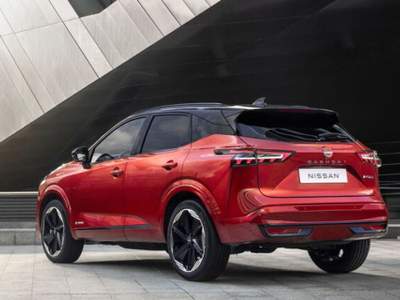 Nissan Qashqai ACENTA Rosso usata Oleggio