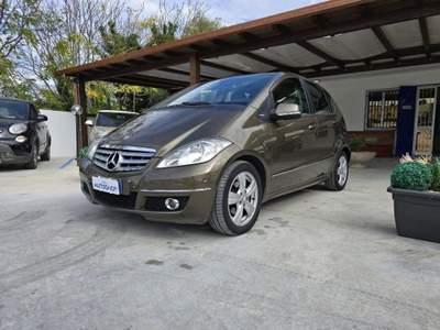 Mercedes-Benz Classe A AUTOMATIC Avantgarde Oro usata Sassari