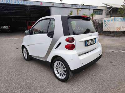 Smart ForTwo 800 40 kW coupé passion cdi ok neopatentati Bianco usata Roma