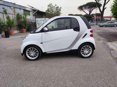 Smart ForTwo 800 40 kW coupé passion cdi ok neopatentati Bianco usata Roma
