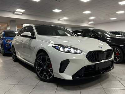 BMW Serie 1 120d 120d 48V MSport Pro auto Bianco usata Villaricca