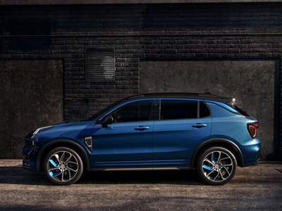 Lynk & Co 01 PHEV Blu/Azzurro usata Canino