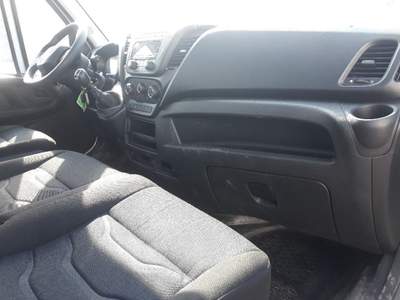 Iveco Daily 35C16 CASSONE FISSO 2019 E6 GARANZIA[FI107] Bianco usata Sant'Agata Bolognese