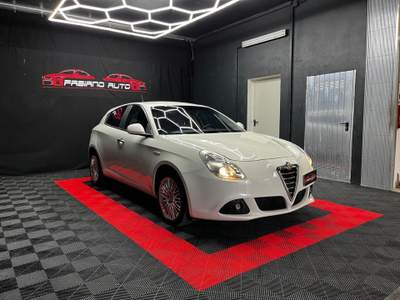 Alfa Romeo Giulietta 1.6 JTDm-2 - FABIANOAUTO Bianco usata Alghero