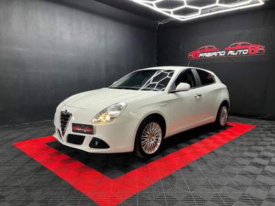 Alfa Romeo Giulietta 1.6 JTDm-2 - FABIANOAUTO Bianco usata Alghero