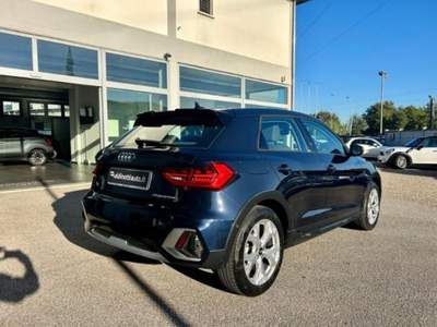 Audi A1 citycarver 35 TFSI Admired Blu/Azzurro usata Empoli
