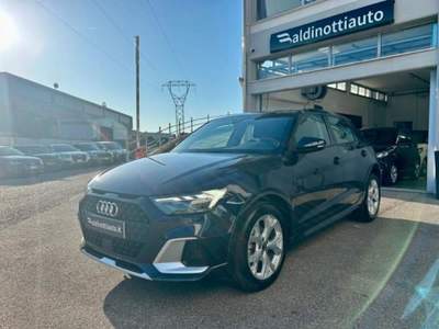 Audi A1 citycarver 35 TFSI Admired Blu/Azzurro usata Empoli