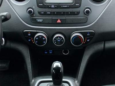 Hyundai i10 1.0 MPI Passion A/T Grigio usata Castelnuovo Rangone