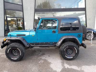 Jeep Wrangler 2.5 Blu/Azzurro usata Scarperia e San Piero