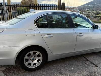 BMW Serie 5 525d d cat Futura Argento usata AGROPOLI