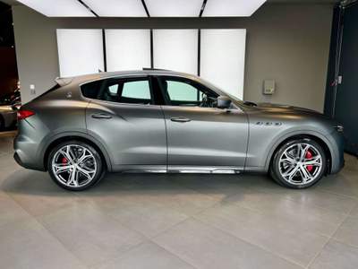 Maserati Levante Levante 3.8 V8 Trofeo 580cv auto Grigio usata Venaria Reale