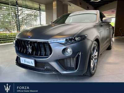 Maserati Levante Levante 3.8 V8 Trofeo 580cv auto Grigio usata Venaria Reale