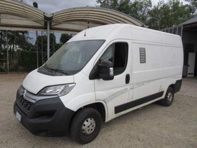 Citroen Jumper 30 BlueHDi 130 PC-TM Furgone Bianco usata MAGENTA