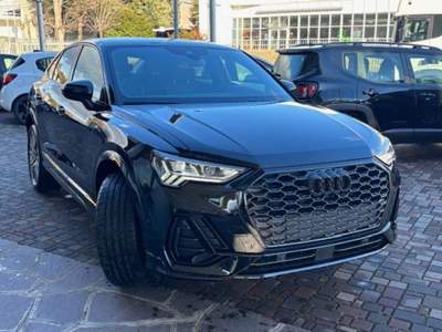 Audi Q3 SPB 35 TDI S tronic S line black Nero usata Guarene