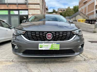 Fiat Tipo 1.4 5 porte Lounge - UNICO PROPRIETARIO Grigio usata Ancona