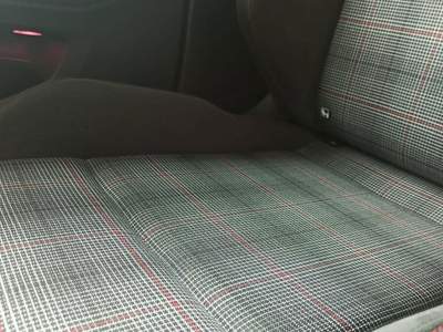 Volkswagen Golf 2.0 tsi GTI 245cv dsg Bianco usata Bollate