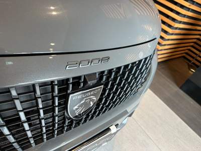 Peugeot 2008 PureTech 100 S&S Allure Grigio usata Santa Maria di Licodia