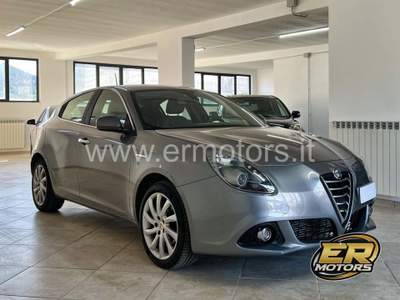 Alfa Romeo Giulietta 1.6 JTDm-2 105 CV Distinctive Grigio usata L'Aquila