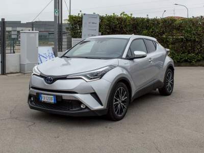 Toyota C-HR 1.8 Hybrid E-CVT Style+ Argento usata Fondi