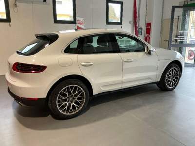 Porsche Macan 3.0d S 250cv pdk Bianco usata Sassari