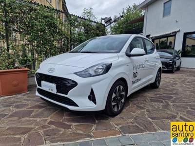 Hyundai i10 1.0 MPI AT Connectline Bianco usata Salerno