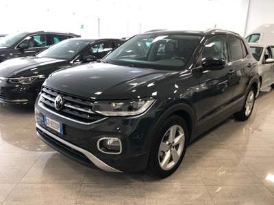 Volkswagen T-Cross 1.0 TSI 110 CV Advanced Grigio usata Bareggio