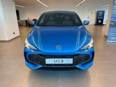 MG3 1500 Hybrid/BENZ - Luxury, NUOVA DA IMMATRICOLARE Blu/Azzurro usata Alba