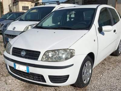Fiat Punto 1.3 MJT 16V 3p. Active usata Ferrara