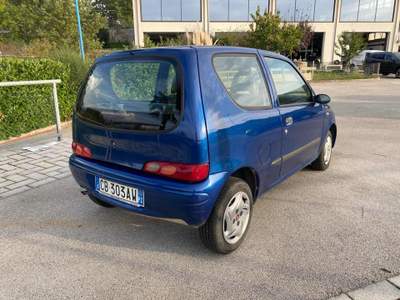 Fiat Seicento 1.1i cat Sporting OK NEOPATENTATI Blu/Azzurro usata Savoia di Lucania